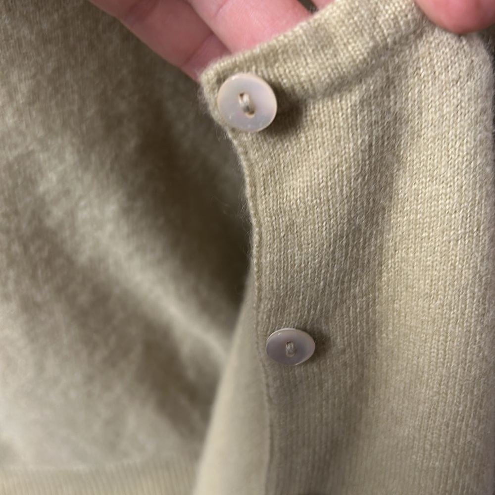 Sutton Studio Light Green Cashmere Twinset - Picture 6 of 15